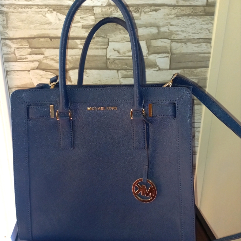 NEW Michael Kors Navy Leather Purse